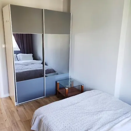 Apartament Kamienna Gora Apartman